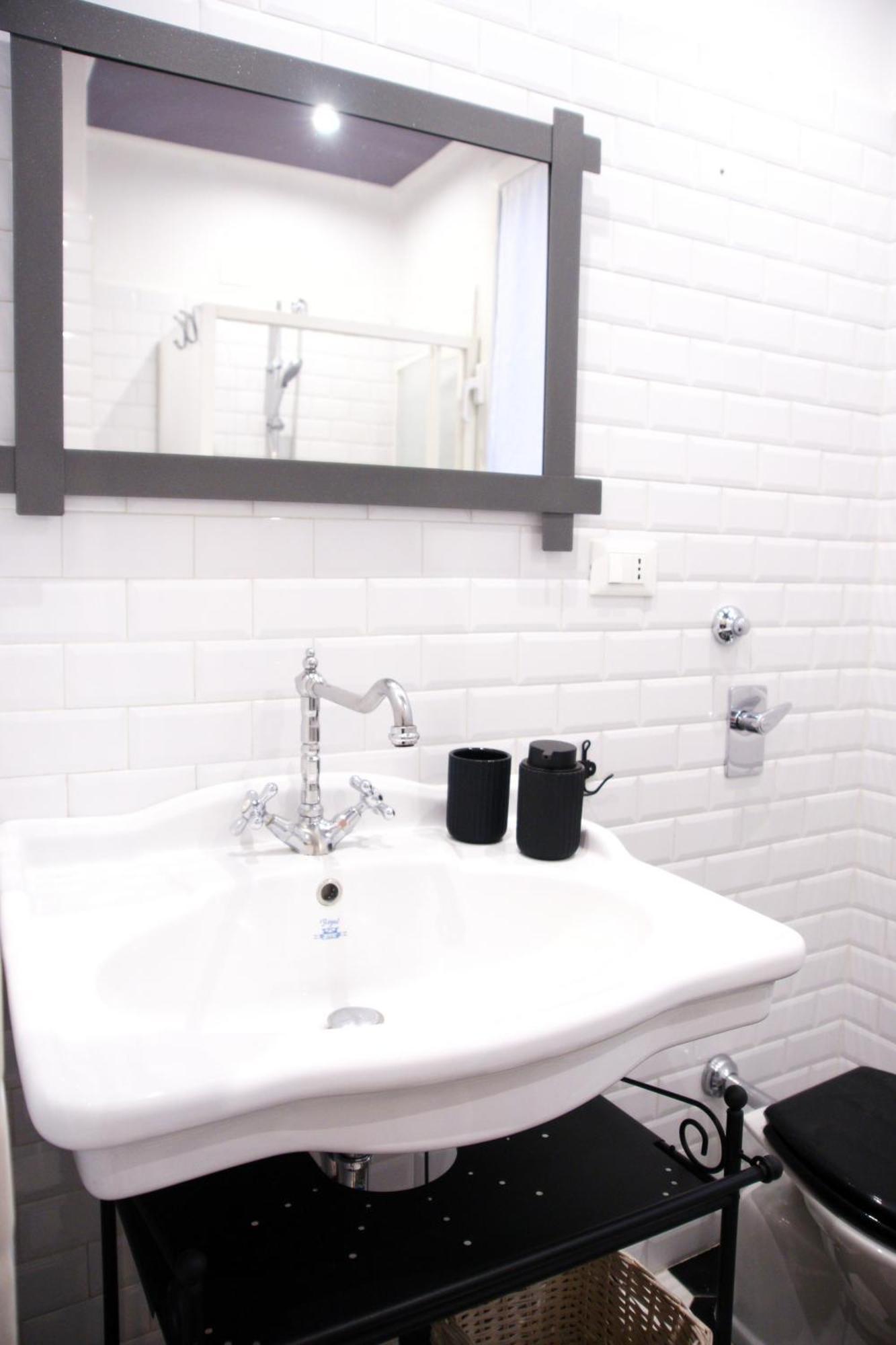 Navigli Urban Suite Milan Exterior photo